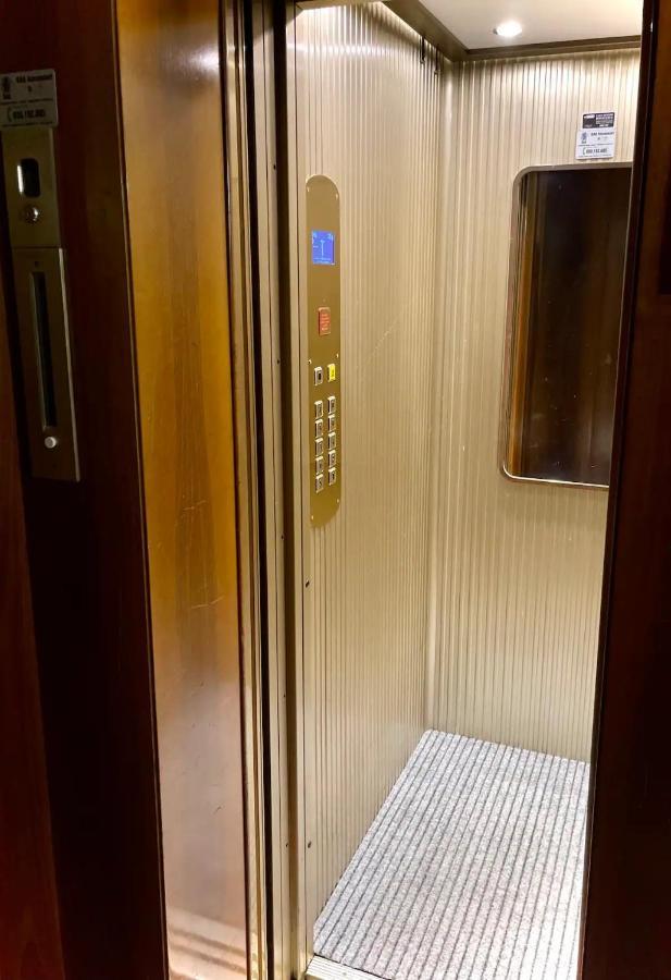 Luxury 2 Bedroom Apartament, Close To San Siro, Fiera And 10 Min Metro To Duomo Milano Ngoại thất bức ảnh